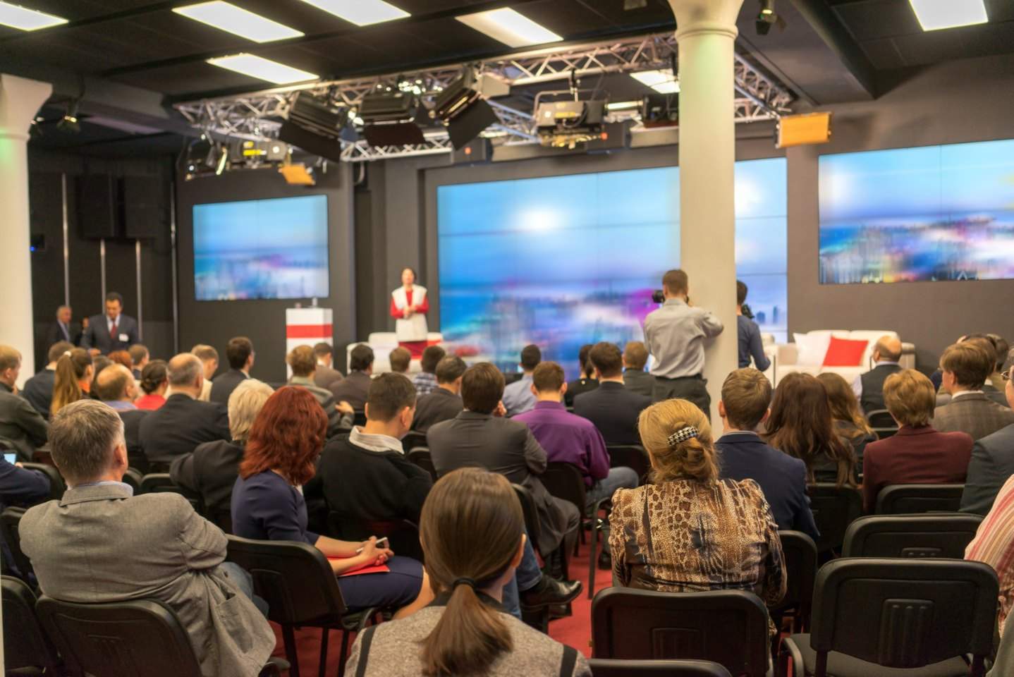 Konferencja „Zarządzanie kryzysowe – komunikacja i kooperacja służb” w Warszawie